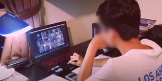 Thêm 1 nam sinh bị mắng té tát khi học online, nhà trường nói gì?