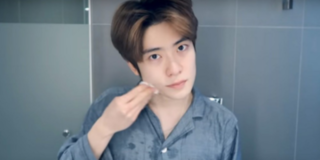 Những idol K-pop sở hữu làn da trắng mịn khiến fan không khỏi ghen tị