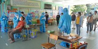 8 nhóm ngành, nghề tại TP.HCM phải tăng cường xét nghiệm Covid-19