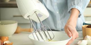 8 máy đánh trứng cầm tay chất lượng cho hội thích làm bánh