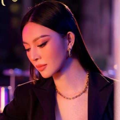 yan.vn - tin sao, ngôi sao - Thiên Hương trổ tài múa cột trong MV mới