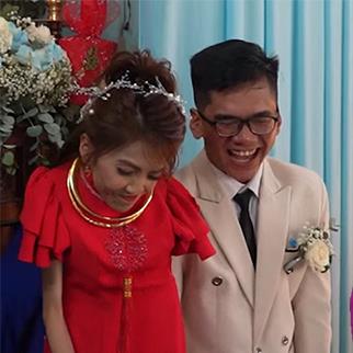 yan.vn - tin sao, ngôi sao - Chàng điển trai rước cô gái 'tí hon' về dinh, nguyện cõng em hết đời