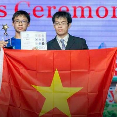 yan.vn - tin sao, ngôi sao - Không học thêm, nam sinh 'trường làng' đạt điểm toán thứ nhì châu Á