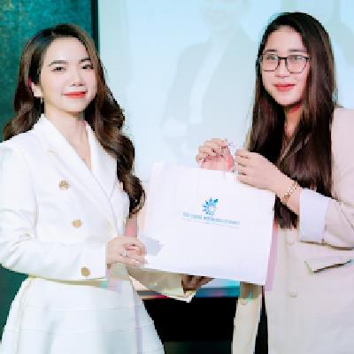 yan.vn - tin sao, ngôi sao - Bác sĩ Cẩm Trinh chia sẻ thông tin chăm sóc da hữu ích trên mạng xã hội