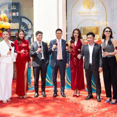yan.vn - tin sao, ngôi sao - Unimedia ra mắt thương hiệu quốc tế Cosmo+ giai đoạn 1