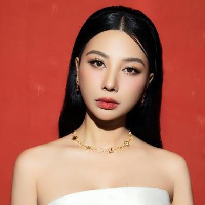 yan.vn - tin sao, ngôi sao - Phượng Vũ ra mắt album đầu tay kỷ niệm 9 năm ca hát