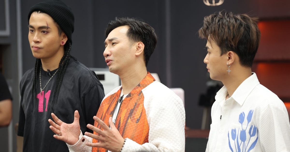 Huy R, MC Thành Trung dừng chân tại show thực tế - YAN