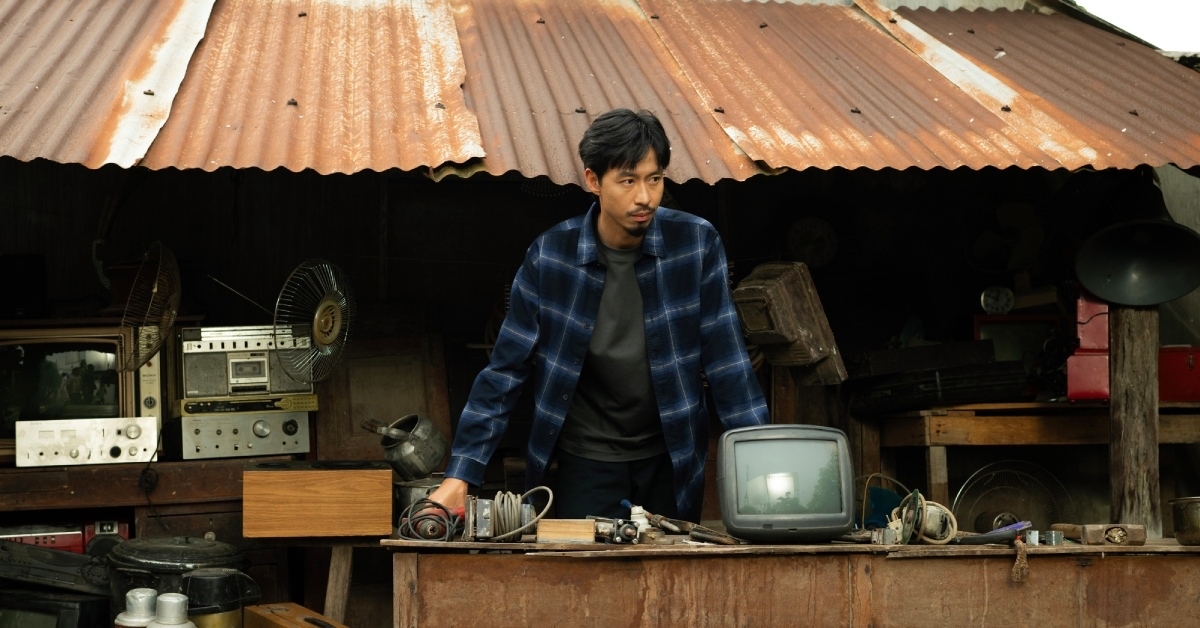 Gallery - Tự sự về người cha qua ca khúc mới "Việc lớn" của Đen - YAN