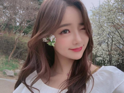 Hot girl xứ kim chi Kangeunwook với nhan sắc thiên thần đã đốn tim không biết bao nhiêu trái tim CĐM Hot girl xứ kim chi Kangeunwook với nhan sắc thiên thần đã đốn tim không biết bao nhiêu trái tim CĐM